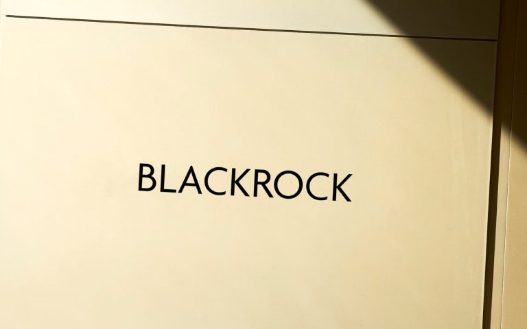 BlackRock dethroned Grayscale